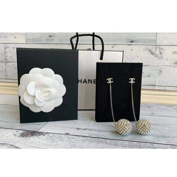 🛑SOLD🛑Authentic Rare Chanel CC Silver Crystal - Picture 10 of 12